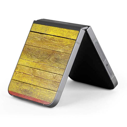 Spain Flag Dark Wood Galaxy Z Flip6 Skin